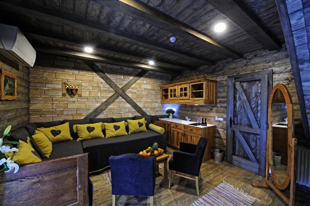 Boutique Hotel Plitvice プリトビッチェ・セロ エクステリア 写真
